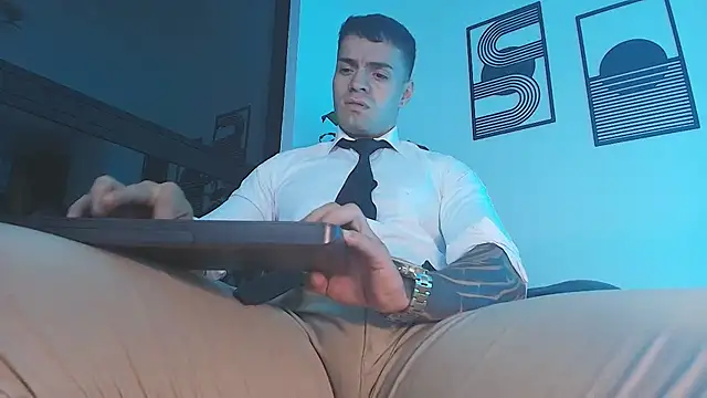 ALPHA_DOMINUS_: απευθείας συνομιλία ΧΧΧ