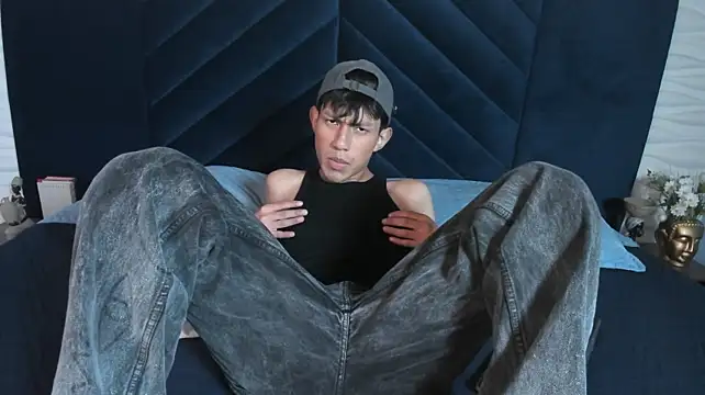 צ'אט XXX בשידור חי של Pierre_Leroy_