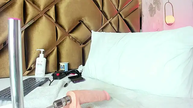 Alexa-Lynxn Live XXX chat