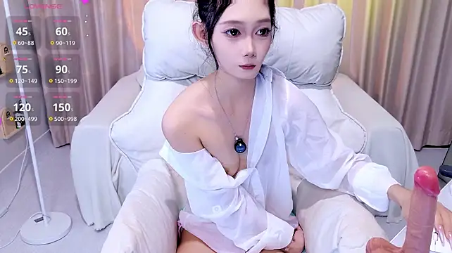 YangYang-0805's Live XXX Chat