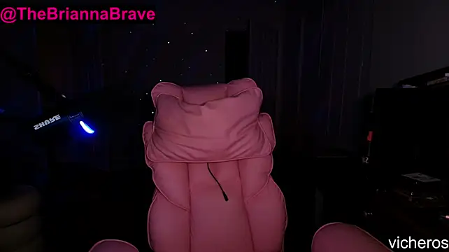 BriannaBrave Chat XXX in diretta
