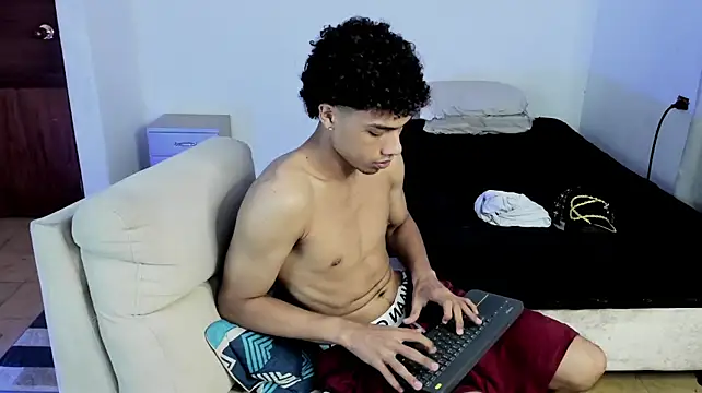Nathan_velez élő XXX-chatje