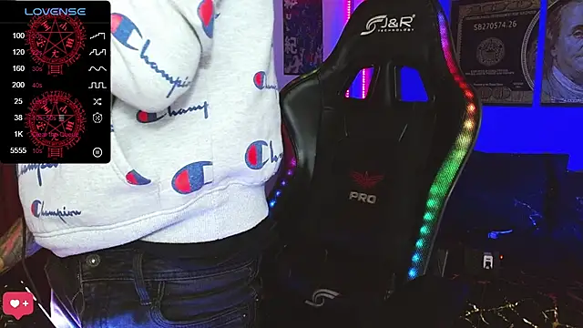Czat XXX na żywo – jhonny__ackerman