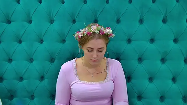 Chat +18 de EllaBells ao vivo