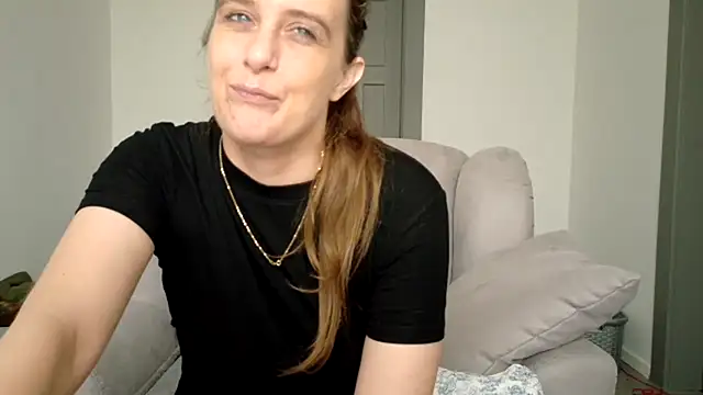 Chantalee's Live XXX Chat