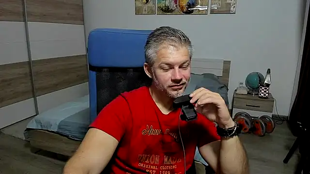 RobbyShawz 라이브 XXX 채팅
