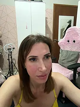 Irresistible37 Adlı Modelin Canlı XXX Sohbeti