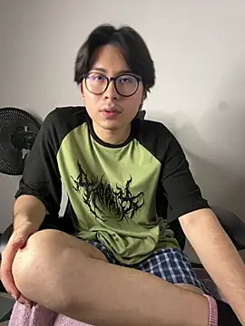 _Tommy_7n Live XXX chat