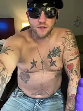 Livingpuddle XXX чат на живо