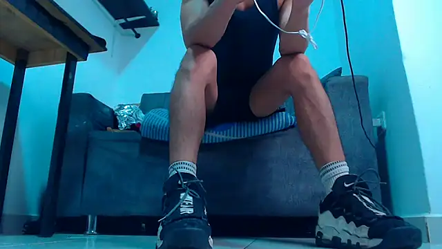 XXX chat uživo modela mastersmits
