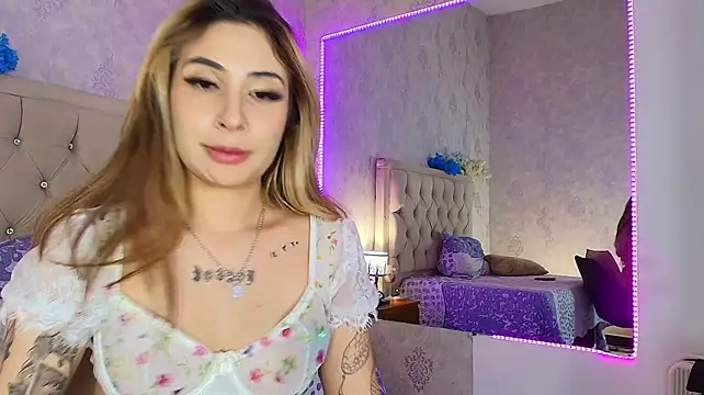 Czat XXX na żywo – nini_love01