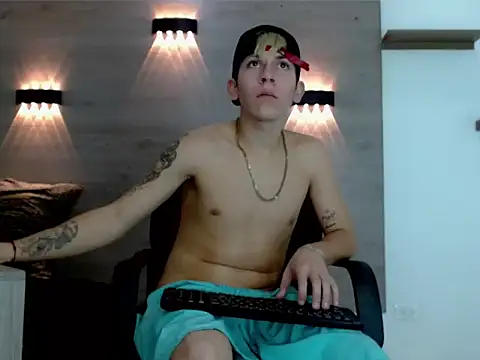 XXX chat uživo modela Gaeliitto
