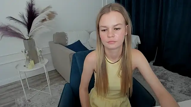 Chat XXX en directo de MidnighteAura