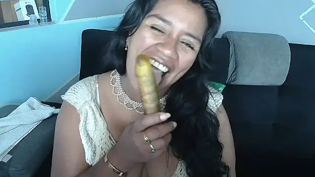saggil23 – Live XXX-chat