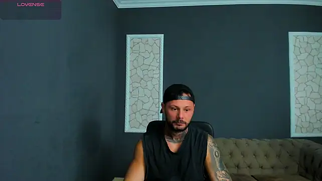 BrianHuntsn Live XXX chat