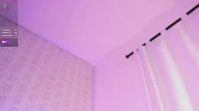 Lily_StClair XXX чат на живо