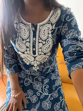 LoveJourney's Live XXX Chat
