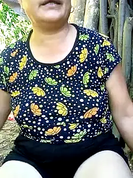 Czat XXX na żywo – Sena_hi
