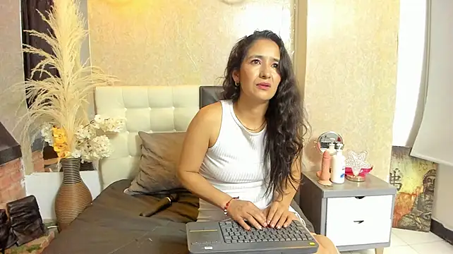 Czat XXX na żywo – Vicky_Angeel
