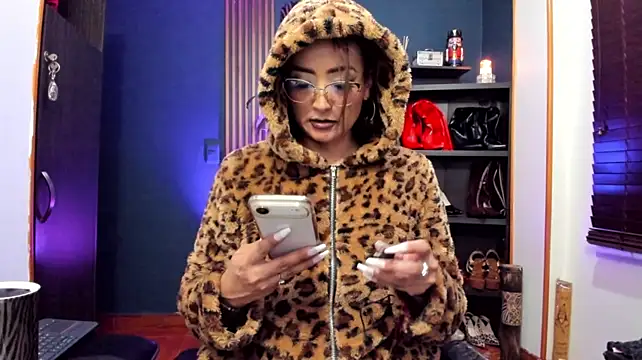 AdeleMourfg Live XXX-chat