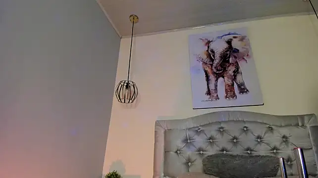 XXX chat uživo modela ayshel__