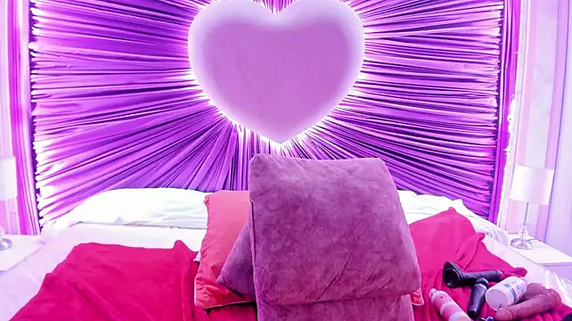 Chat +18 de Lushi_Love ao vivo