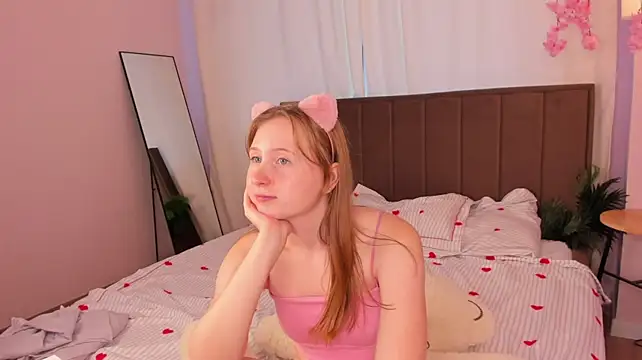 Czat XXX na żywo – LiliTiny