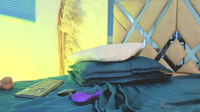 andre20a31 Adlı Modelin Canlı XXX Sohbeti