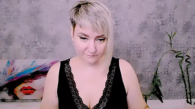 Czat XXX na żywo – Djullia