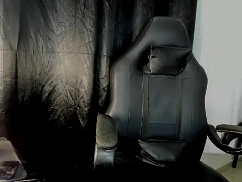 Chat +18 de master_badboy ao vivo