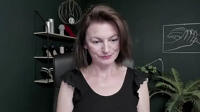 VivianWILD Chat XXX in diretta