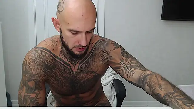 Chatroom XXX en direct de maxi_foxxx