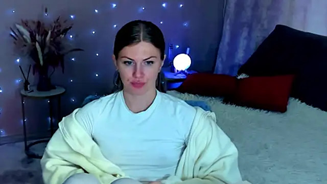 XXX chat uživo modela JinnaGreat