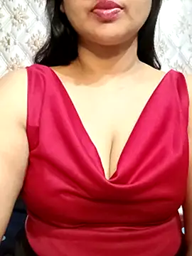 Sweety4u97 Adlı Modelin Canlı XXX Sohbeti