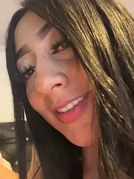 KittyRous' Live XXX Chat
