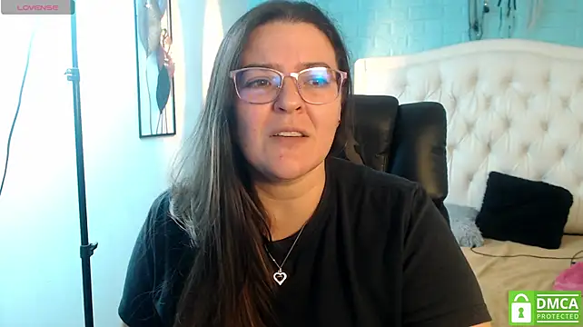 MsJossie Chat XXX live