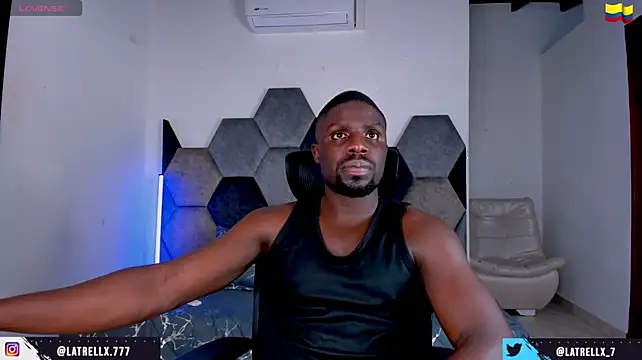 Latrellx7 Chat XXX live