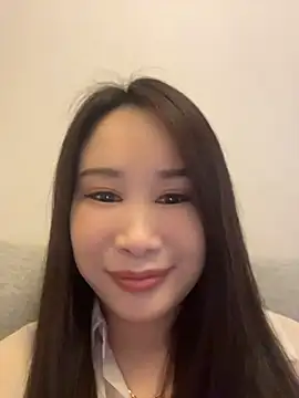 xiaoyan-888's Live XXX Chat