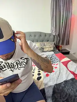 Chat XXX ao vivo de Crazy_Orgasm
