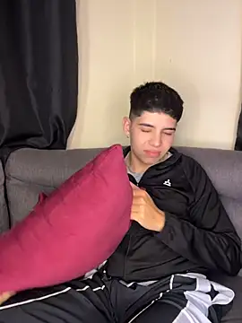 XXX chat uživo modela Johan_fire