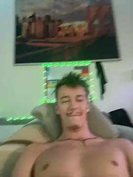 Chat XXX en directo de Toyjungee
