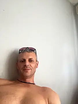 Chat XXX en directo de ChiefApron5