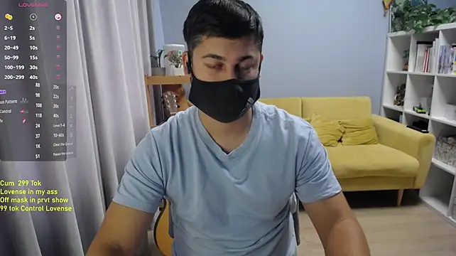 Chat XXX en directo de Tomguys