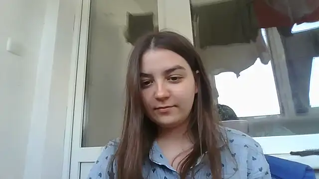 Farynaa XXX чат на живо