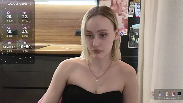 Bella_Villen Adlı Modelin Canlı XXX Sohbeti