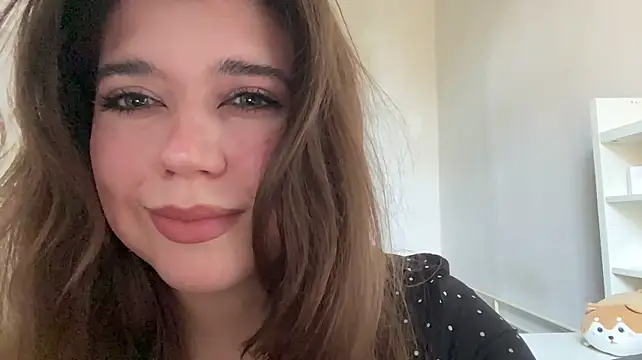 JaquelynObando's Live Chat Room