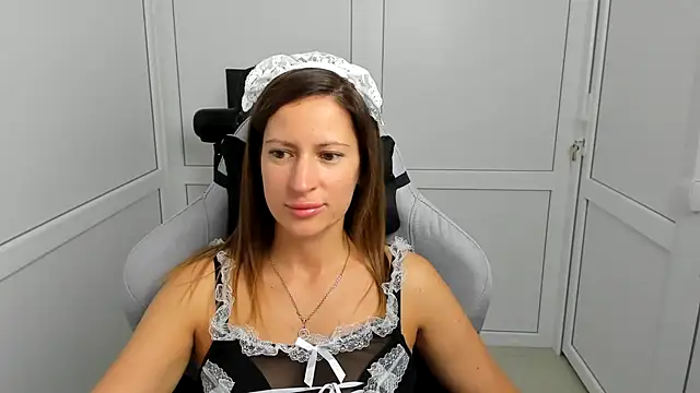 LanaWavess' Live XXX Chat
