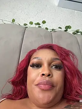Iam-Sharifa Chat XXX live