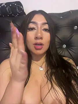 KittyRous XXX чат на живо