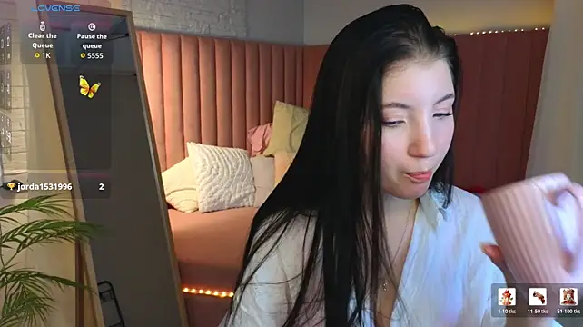 Czat XXX na żywo – emmy_dreamy